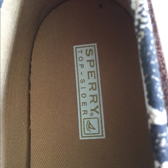 Sperry animal print docksiders w/sequins - Picture 3 of 8